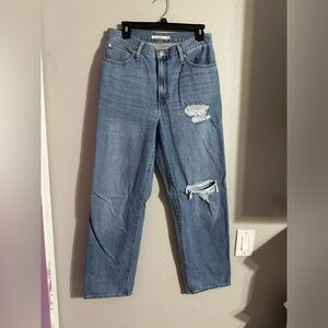 Women’s ‘94 baggy Levi size 29